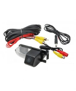 parkirna kamera nissan