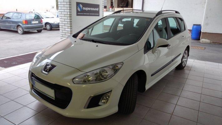 Peugeot 308 SW: avtoradio Pioneer 10
