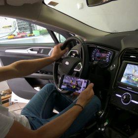Ford Modeo (2016): vzvratna kamera in MirrorLink 15