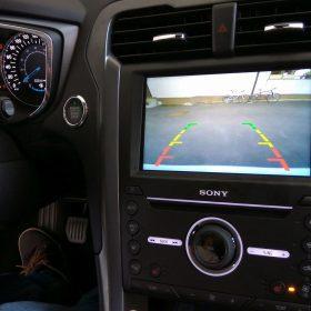 Ford Modeo (2016): vzvratna kamera in MirrorLink 10