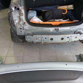 Mazda 3: parkirni senzorji zadaj 3