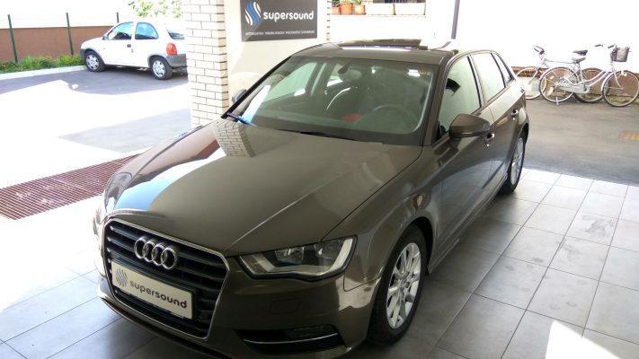 Audi A3 (8V): OEM prednji senzorji in parkirna kamera 4