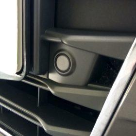 Audi A3 (8V): OEM prednji senzorji in parkirna kamera 11