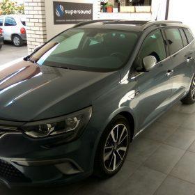 Renault Megane 4: kamera spredaj in zadaj 2