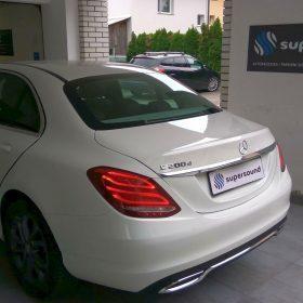 Mercedes C (W205): senzorji spredaj-zadaj in kamera 3