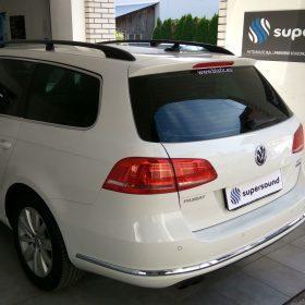VW Passat: tipska kamera na OEM zaslon 2