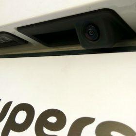 VW Passat: tipska kamera na OEM zaslon 5