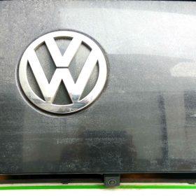 VW Touareg: 2-DIN radio Pioneer in vzvratna kamera 6