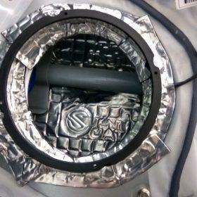 KIA Sportage: zvočniki, ojačevalec, nizkotonec 12