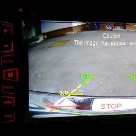 VW Touareg: 2-DIN radio Pioneer in vzvratna kamera 5