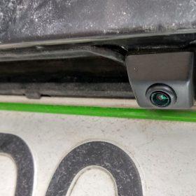 VW Touareg: 2-DIN radio Pioneer in vzvratna kamera 7