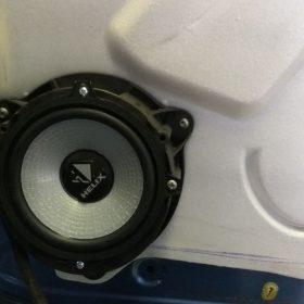 Renault Kangoo: Menjava sprednjih zvočnikov 7