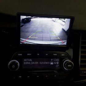 Opel Mokka: vzvratna kamera na LCD zaslon 4