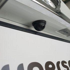Opel Mokka: vzvratna kamera na LCD zaslon 8