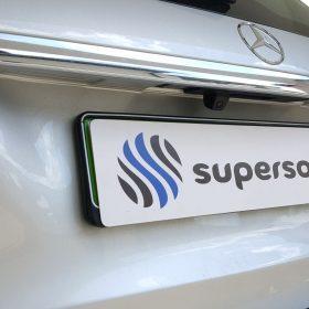 Mercedes C (S205): vzvratna kamera na OEM zaslonu 4