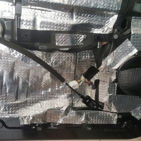 Renault Clio mk4: menjava sprednjih zvočnikov in izoliranje 4