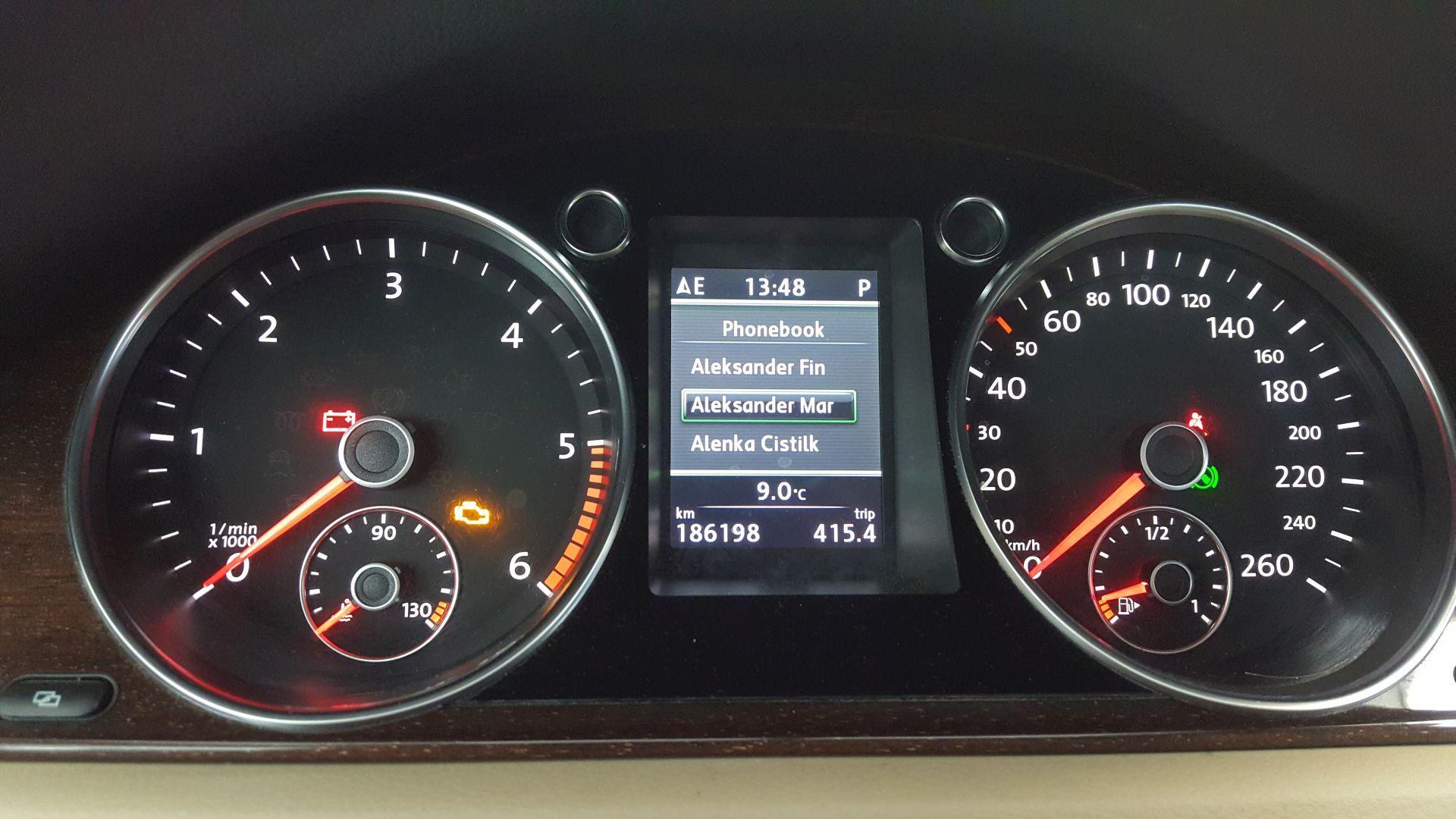 VW Passat B6: OEM prostoročno telefoniranje 4