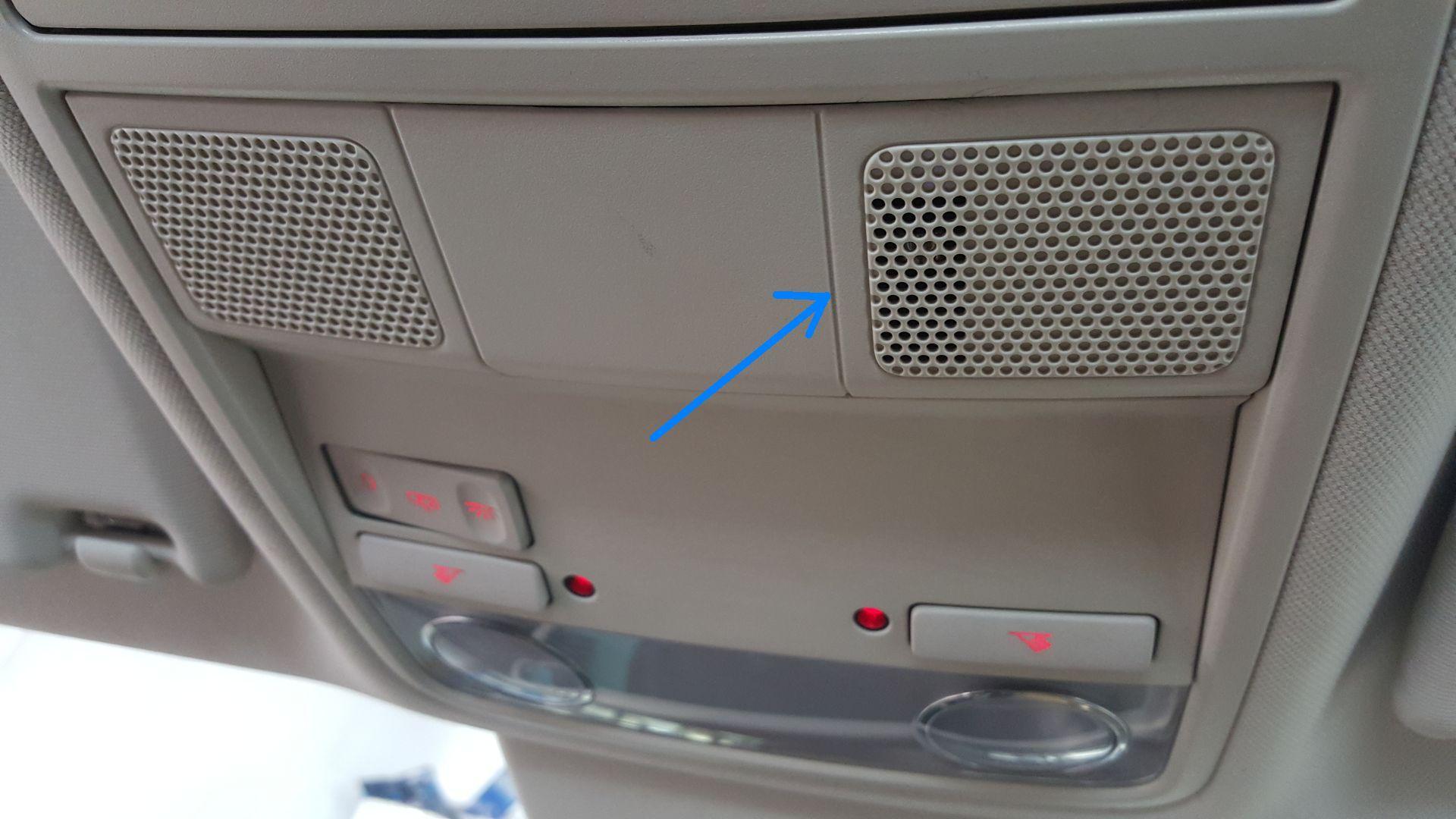 VW Passat B6: OEM prostoročno telefoniranje 5
