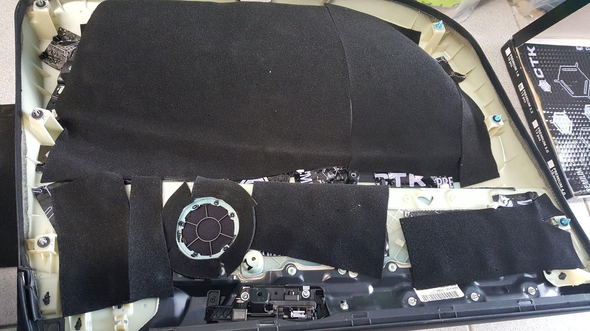 BMW X6 (E71): 3. nivo nadgradnje, DAB+, Android 10