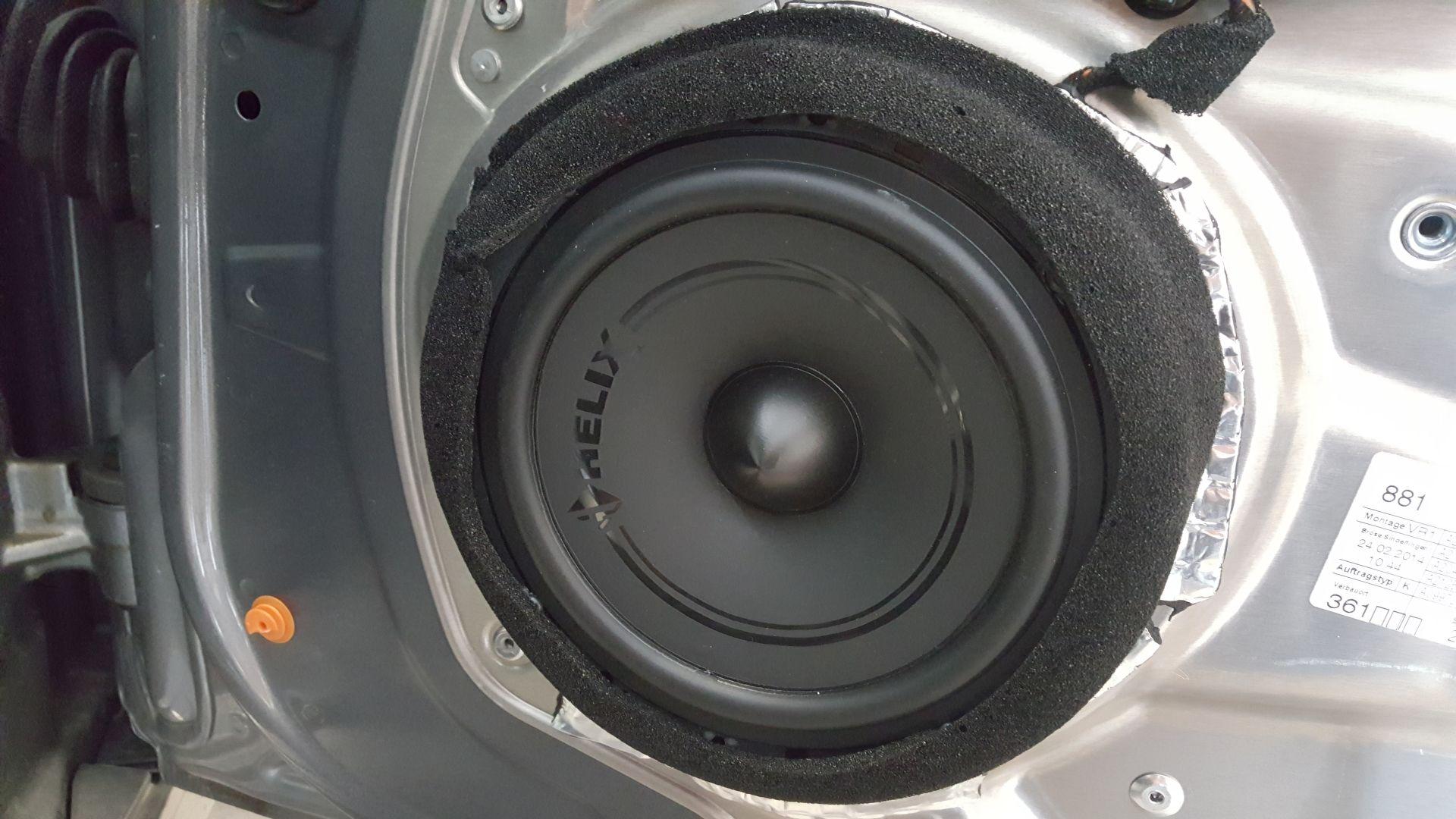 Mercedes E (W212): menjava mid-bass zvočnikov 7