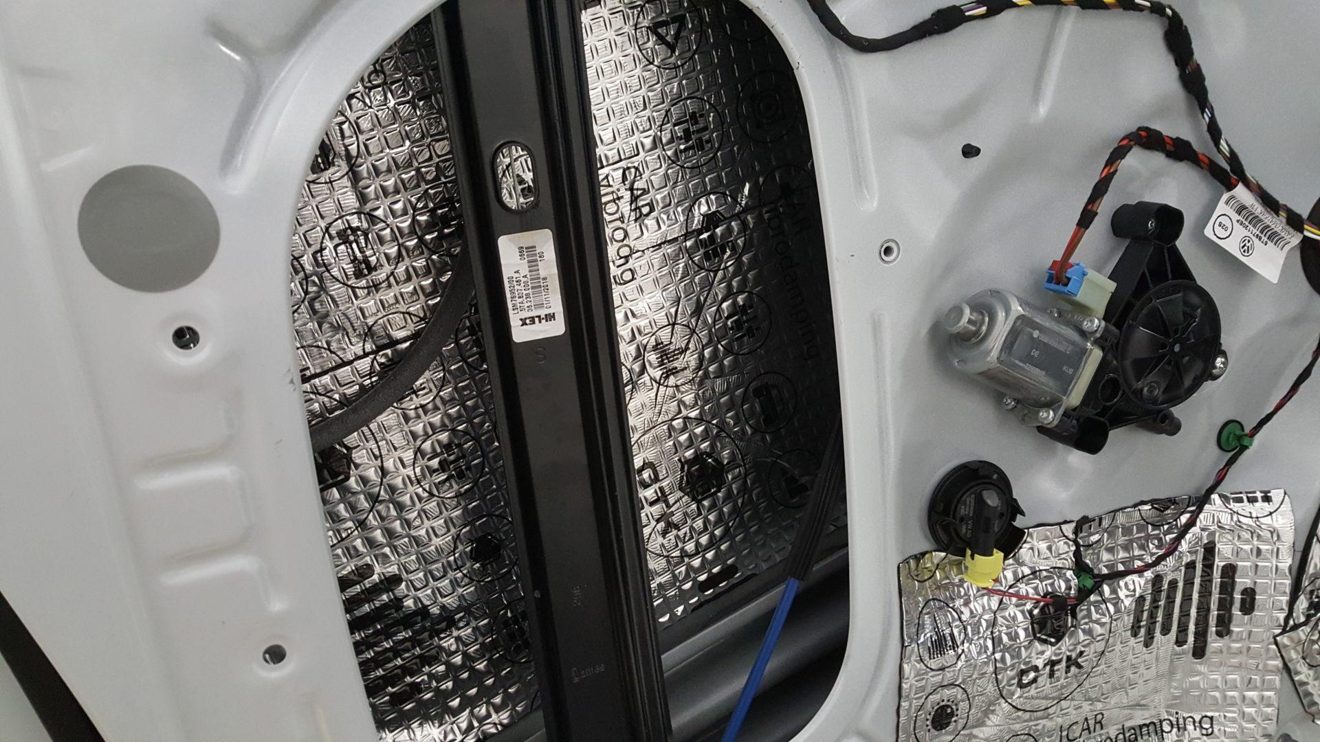 VW Touran (2018): novi Helix zvočniki in temeljita izolacija 3