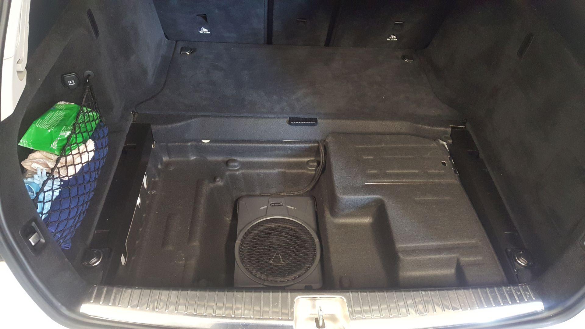 Mercedes C (W205): aktivni nizkotonec Helix U 10A 3