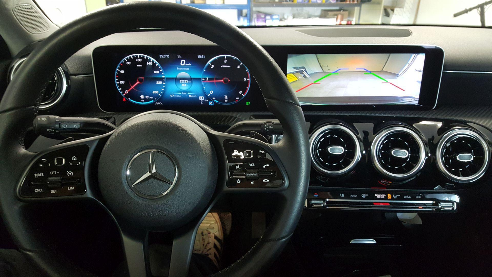 Mercedes A (W177): vzvratna kamera na MBUX sistem 3