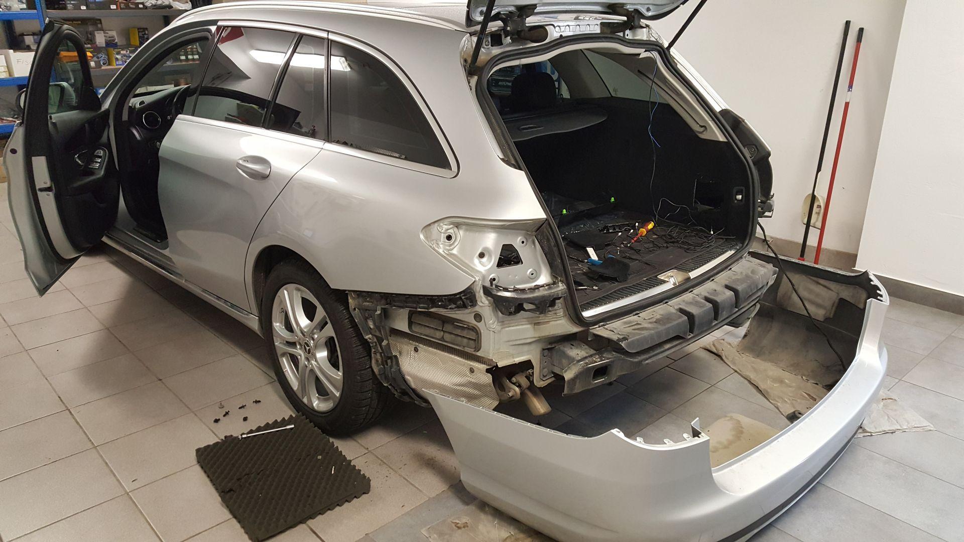 Mercedes C (W205): senzorji spredaj in zadaj, 2x kamera 7