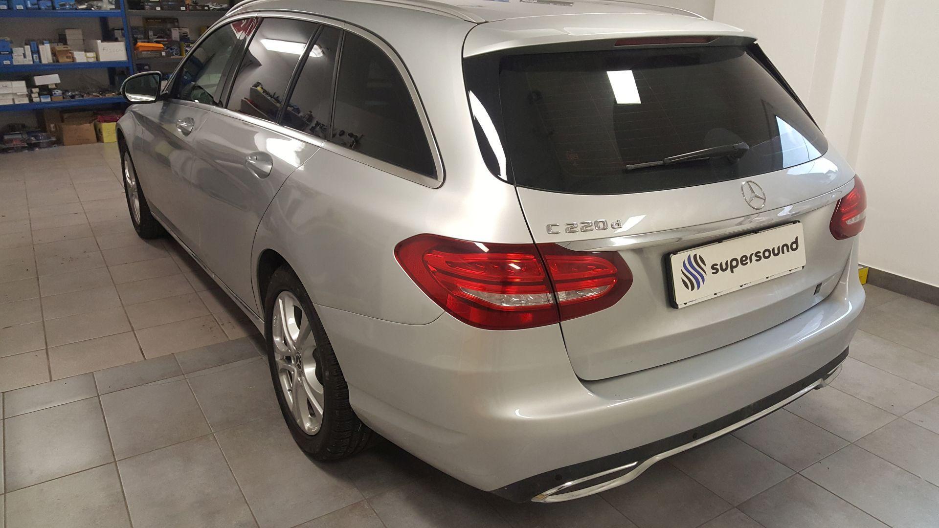 Mercedes C (W205): senzorji spredaj in zadaj, 2x kamera 8