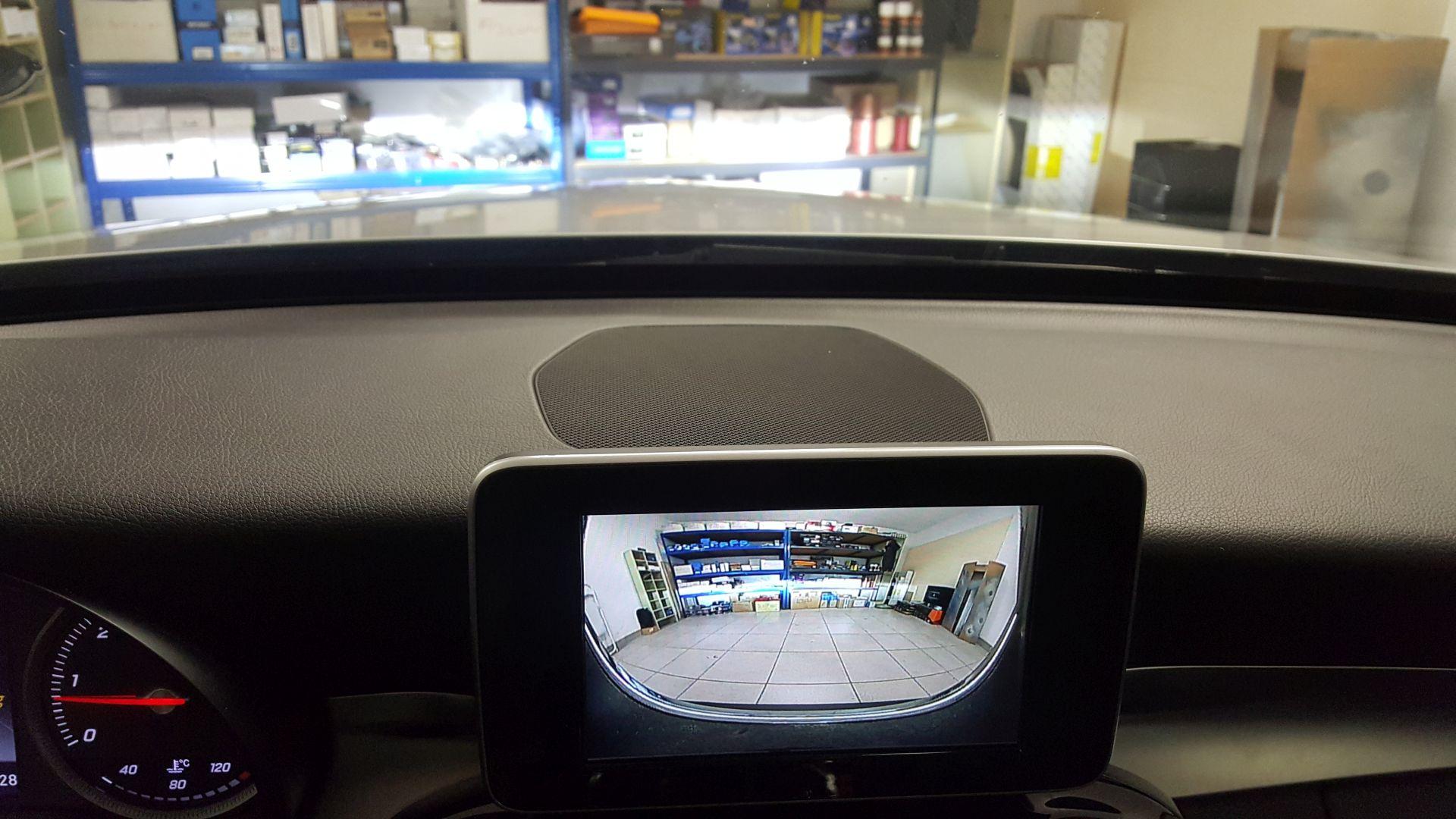 Mercedes C (W205): senzorji spredaj in zadaj, 2x kamera 21