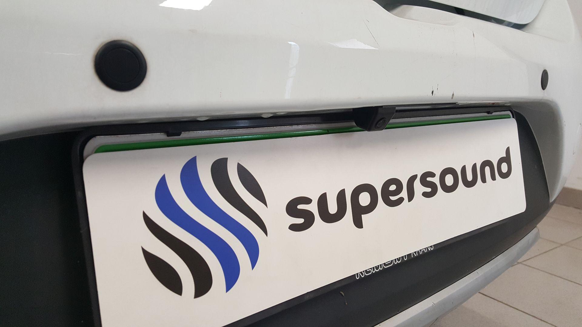 Dacia Sandero: parkirna kamera spredaj in zadaj 7