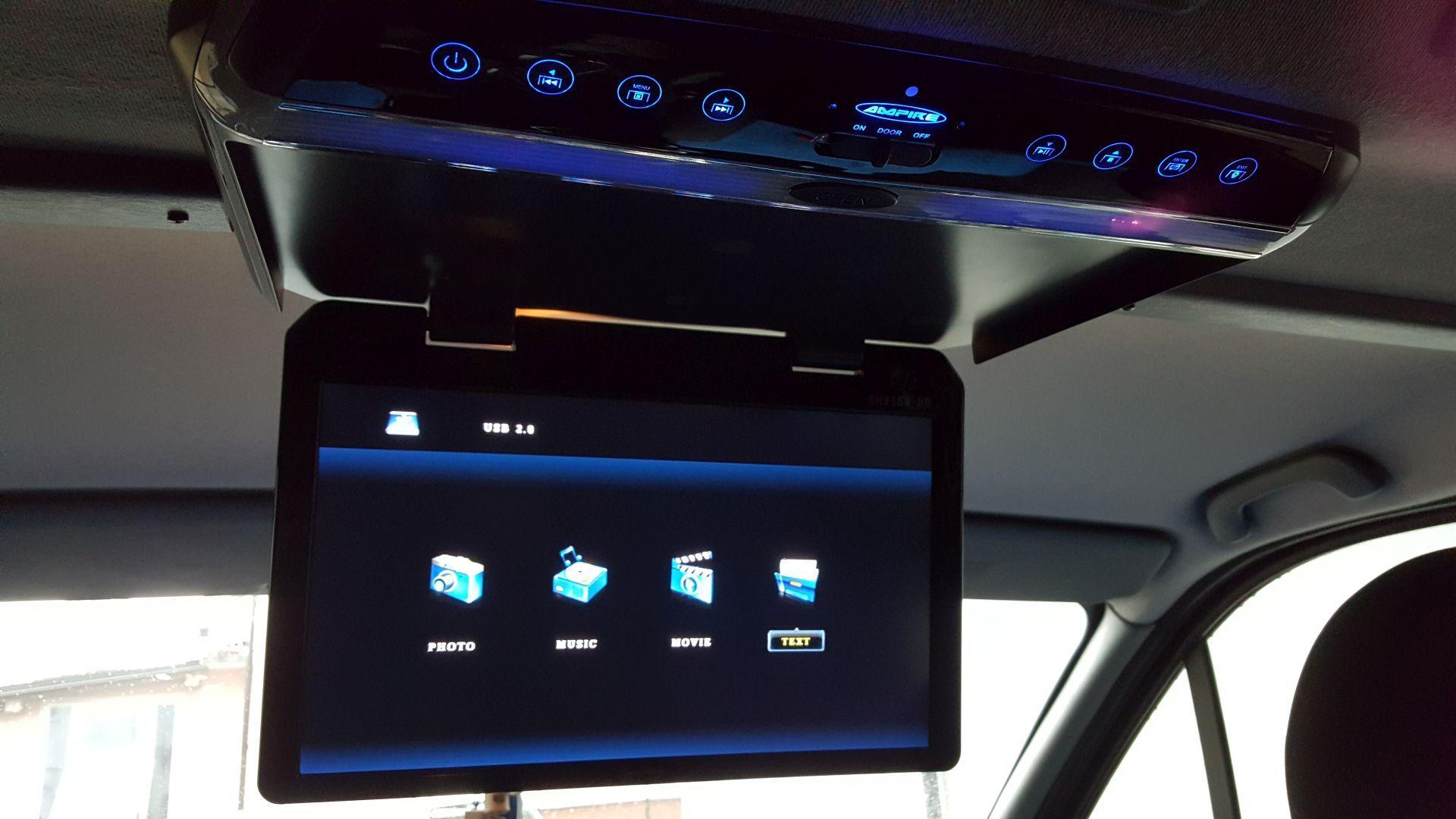 Renault Trafic: stropni LCD zaslon 10.1" 8