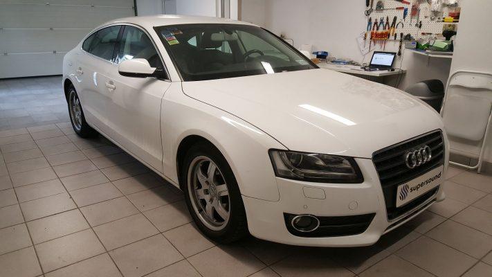 Audi A5: vzvratna kamera in zrcaljenje telefona 2