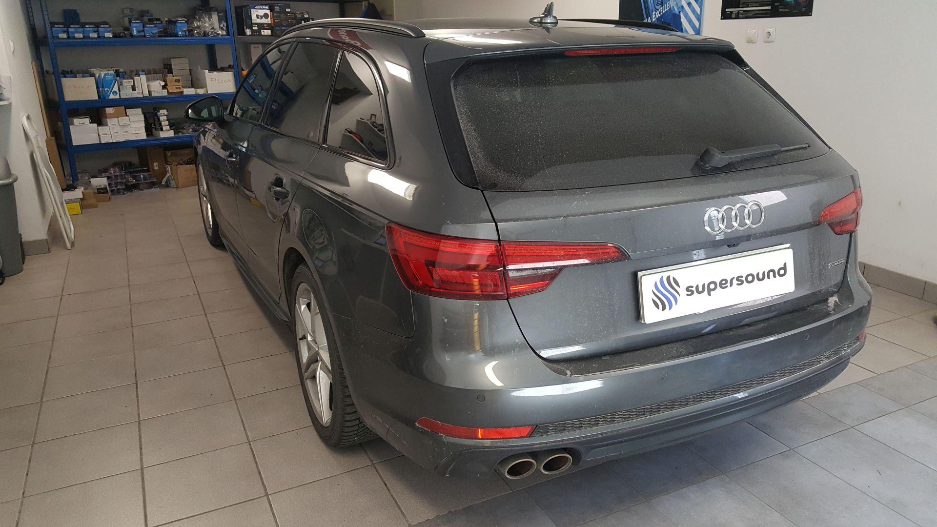 Audi A4 (B9): kamera na tovarniški zaslon 2