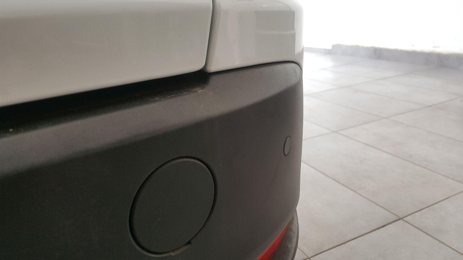 Ford Focus mk3: vgradnja zadnjih senzorjev 6