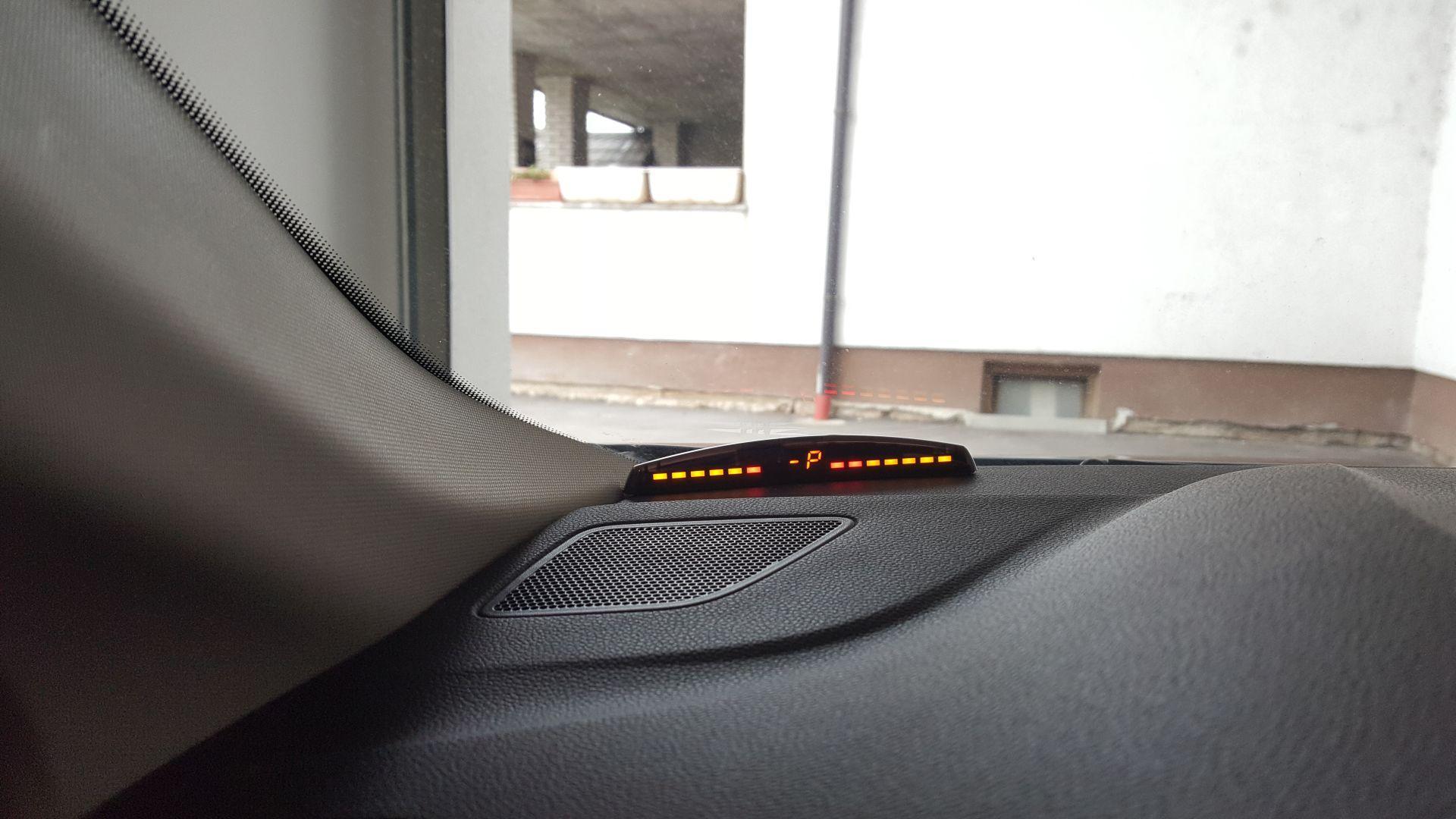 Renault Megane 4: zadnji parkirni senzorji z LED 4