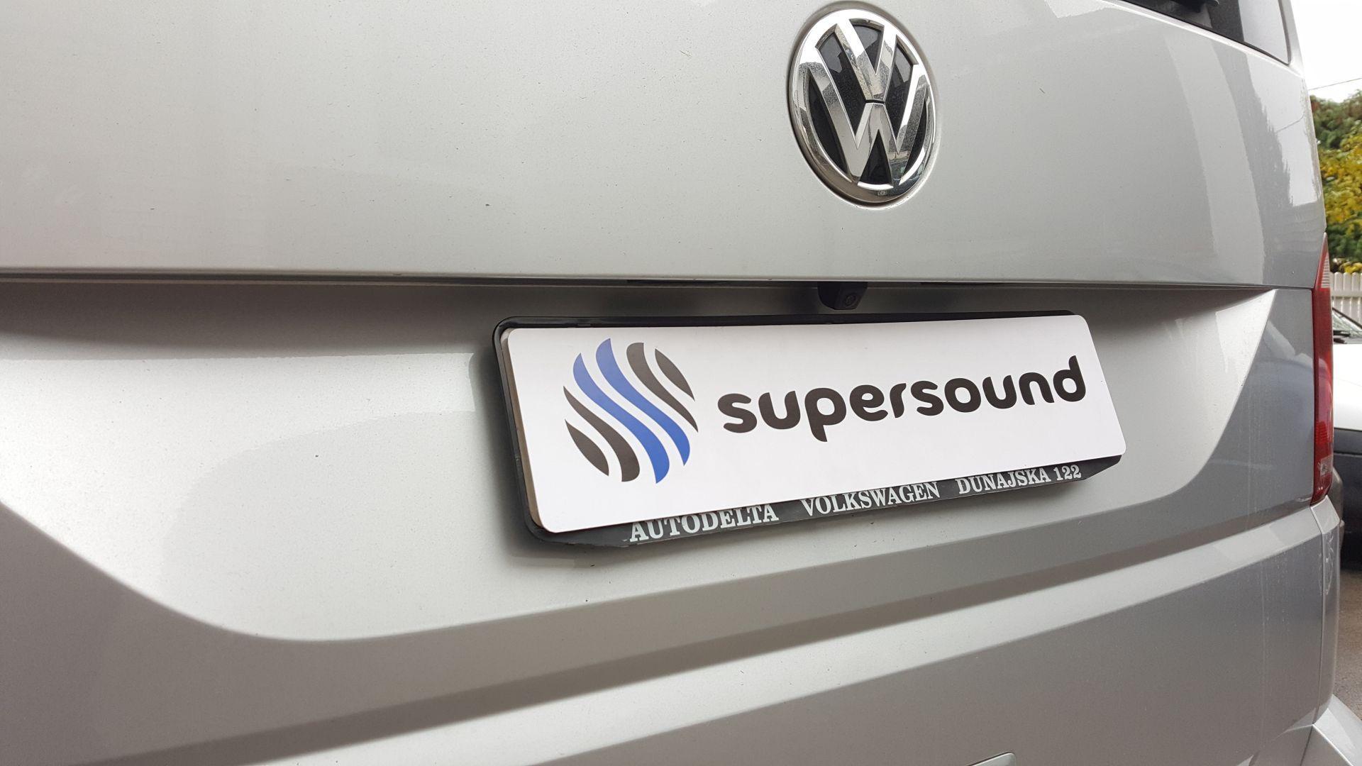 VW Transporter (T6): kamera na tovarniški avtoradio 6