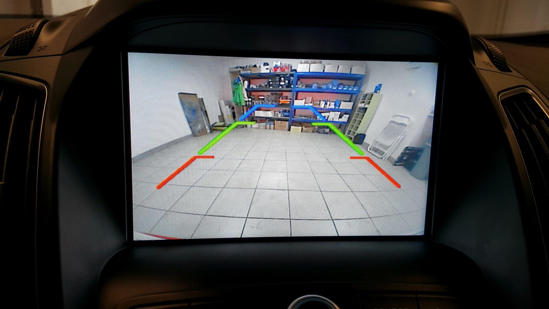 Ford C-Max: vzvratna kamera na Sync3 sistem 8