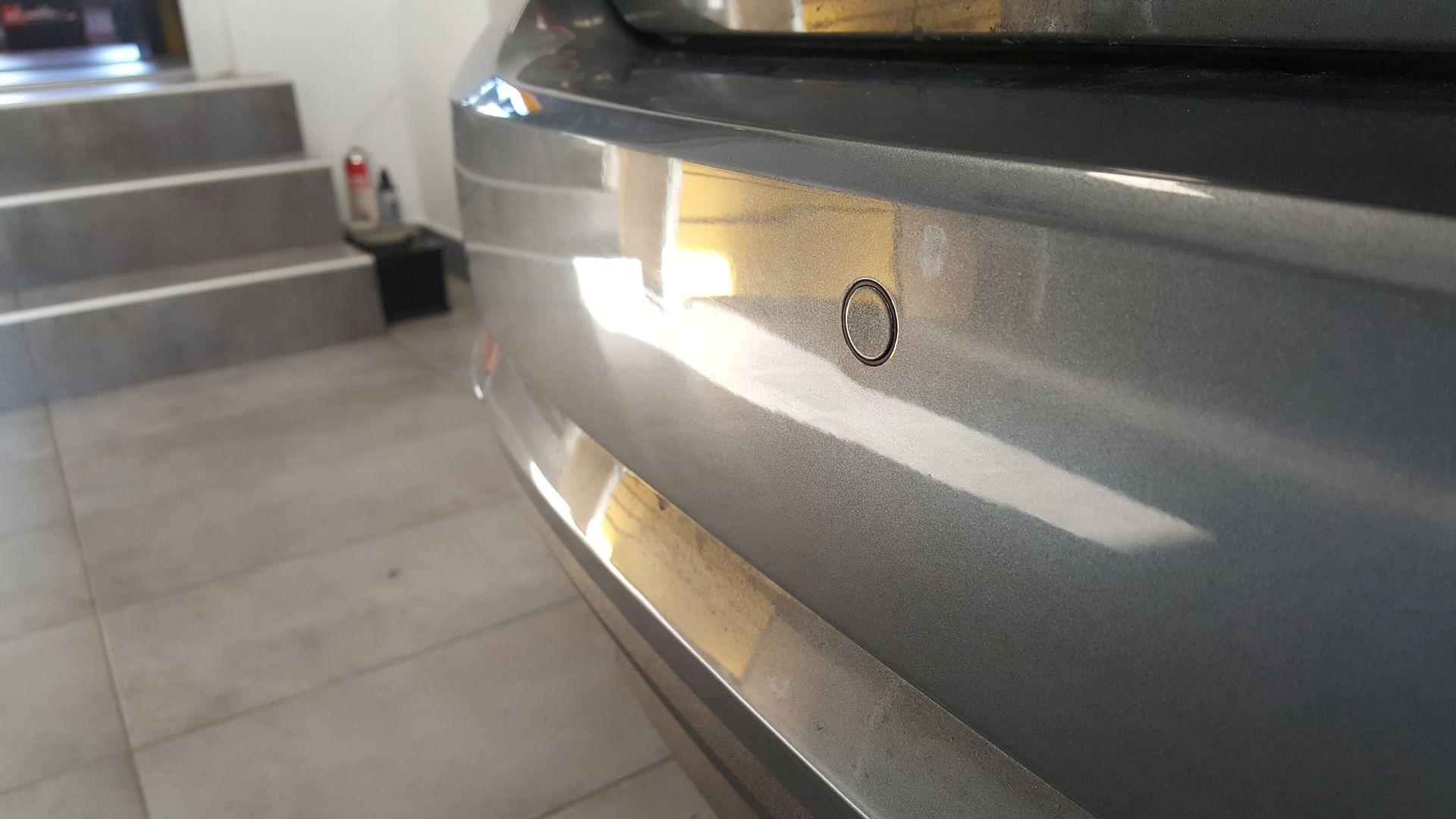 Audi A4 (B9): zadnji parkirni senzorji 9