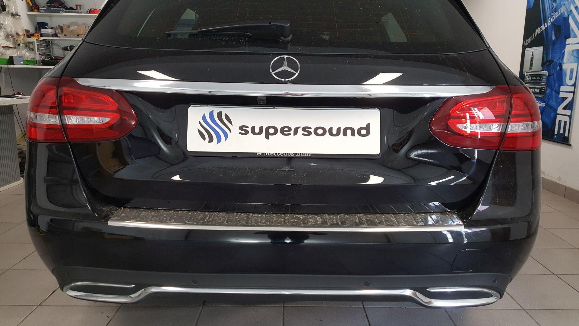 Mercedes C (W205): kamera na tovarniškem zaslonu 4