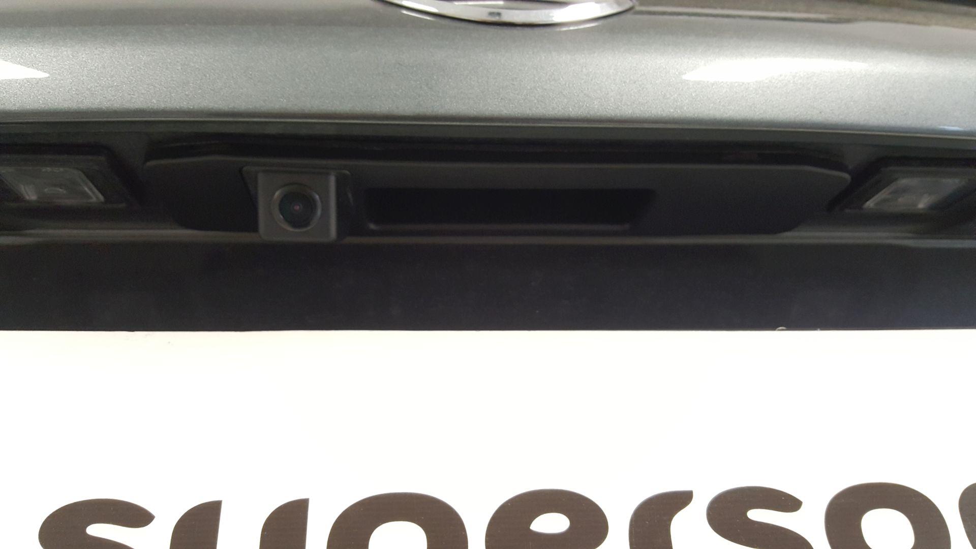 Mercedes GLC: kamera in telefonski "Mirroring" 12