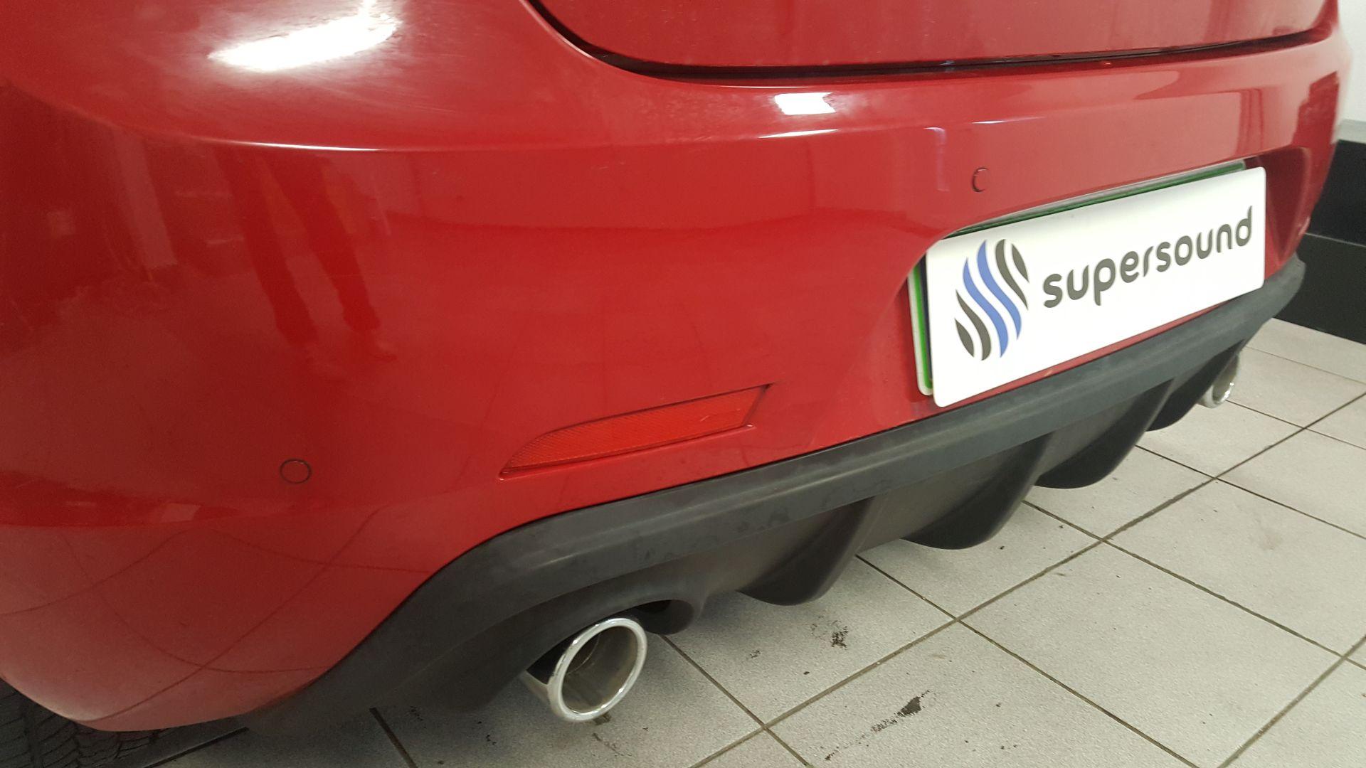 Alfa Romeo Giulietta: parkirni senzorji zadaj 4
