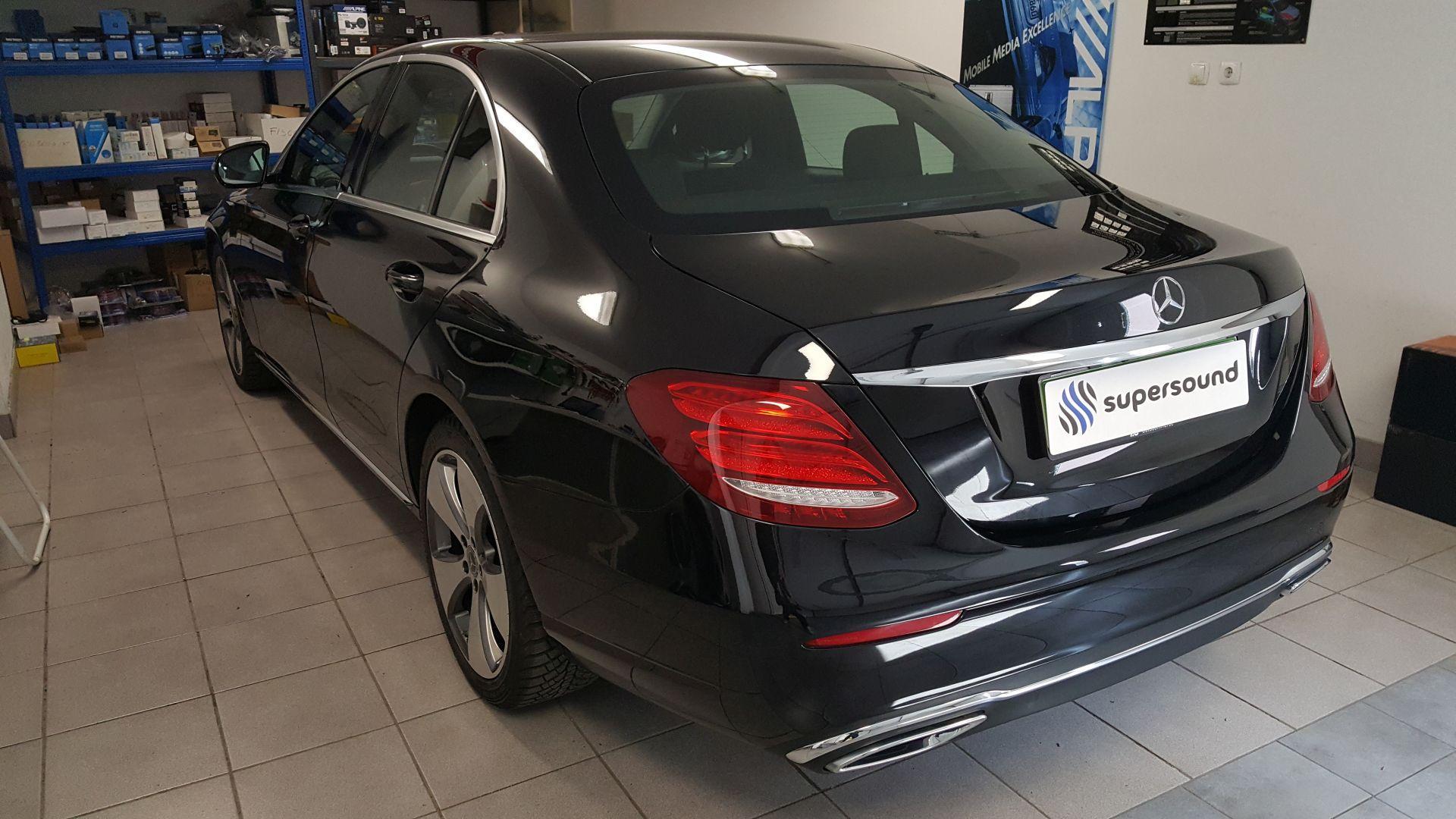 Mercedes E (W213): kamera spredaj in zadaj 5