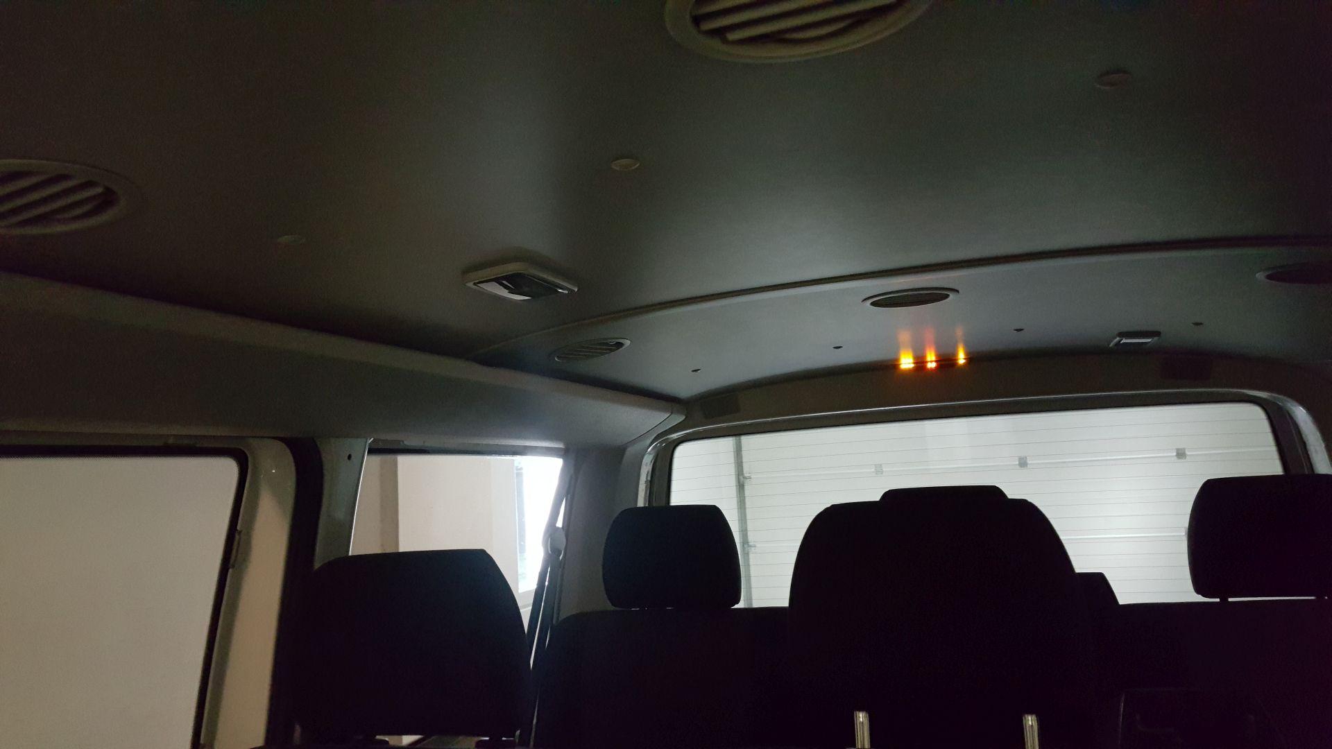 VW Transporter (2016): 2x parkirni senzorji z LED prikazom 17