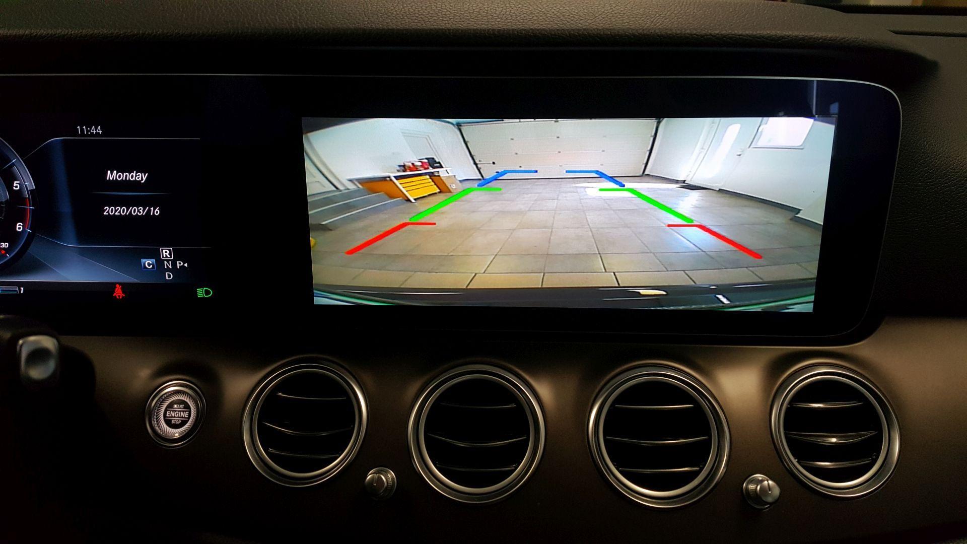 Mercedes E (W213): kamera spredaj in zadaj 12