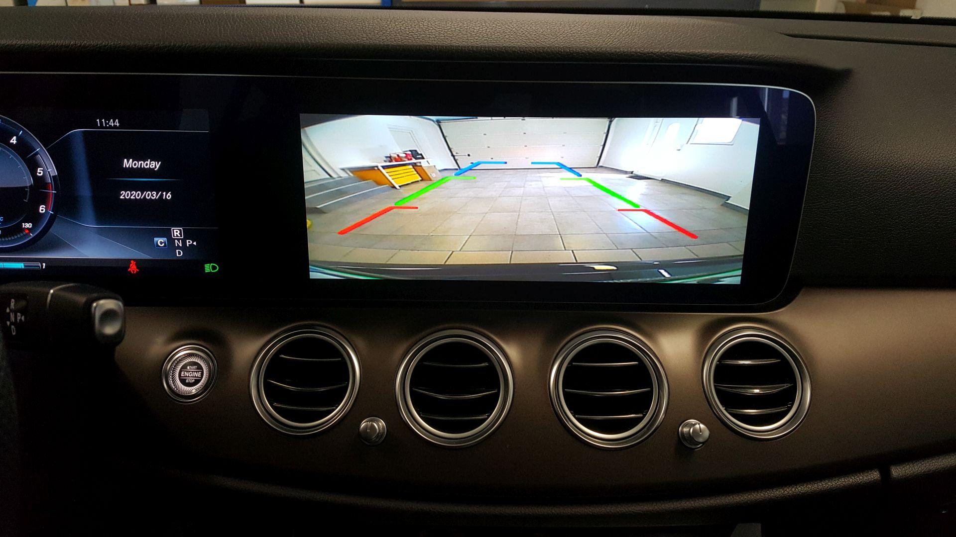 Mercedes E (W213): kamera spredaj in zadaj 13