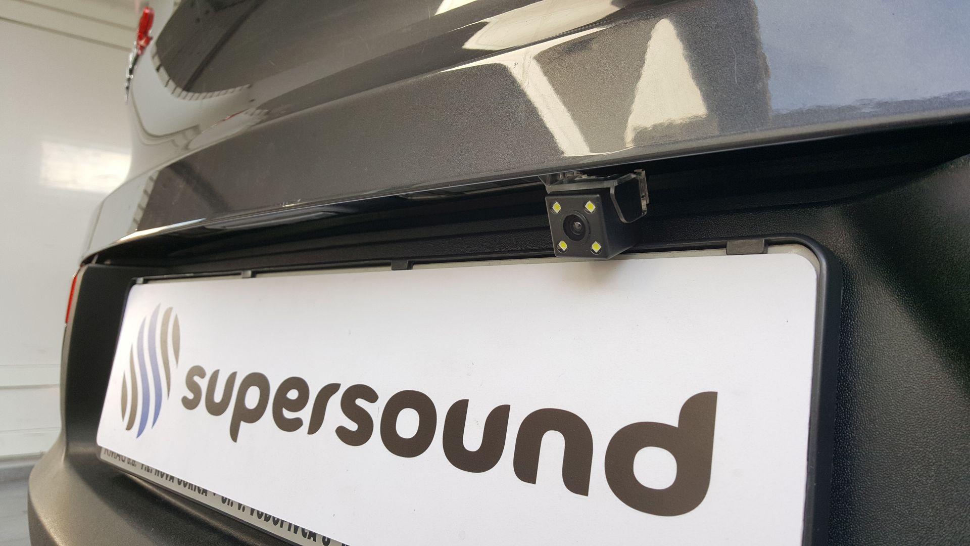 KIA Sportage: "kitajski" radio in kamera 4