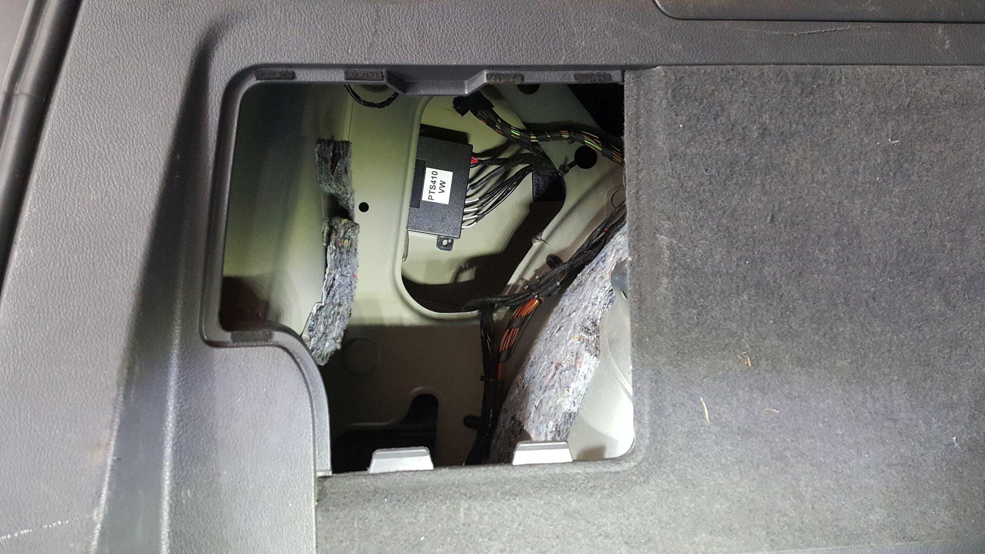 VW Touran: zadnji parkirni senzorji s prikazom 3