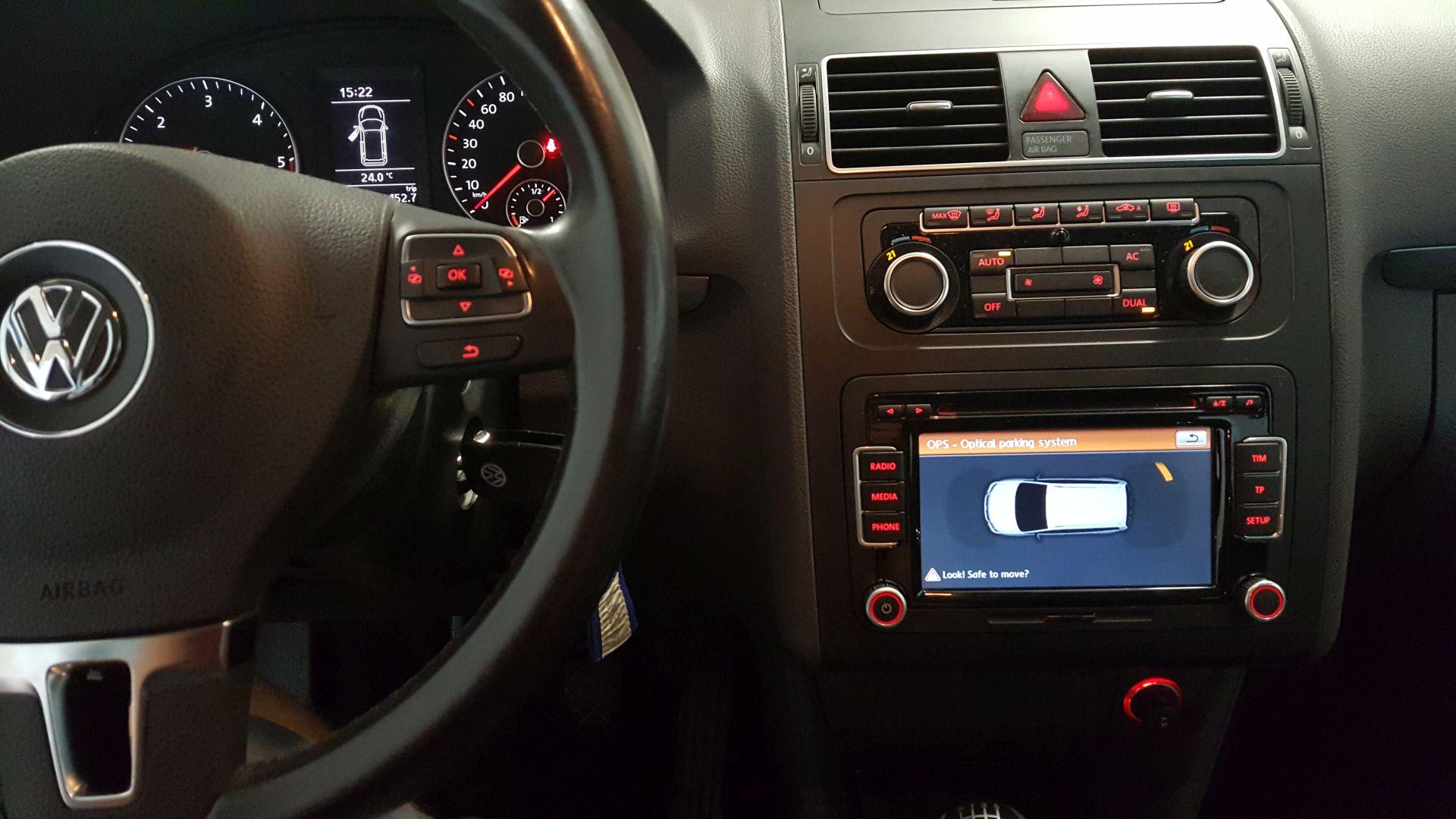 VW Touran: zadnji parkirni senzorji s prikazom 7