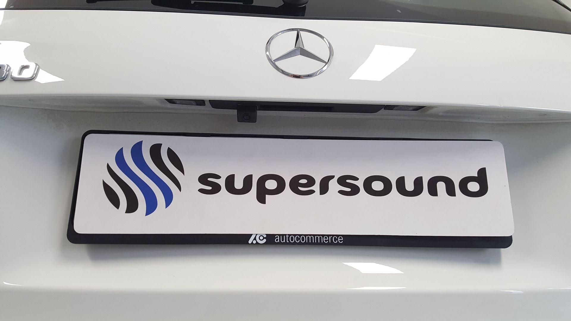 Mercedes A (2019): vzvratna kamera na OEM zaslonu 4